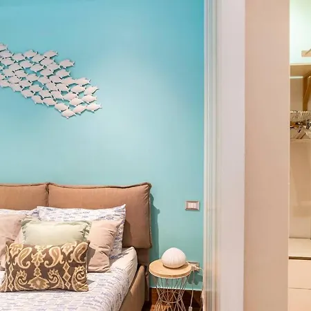 Lily's - Near Harbor And Downtown With Terrace - Italy Flat Vacation * Génova