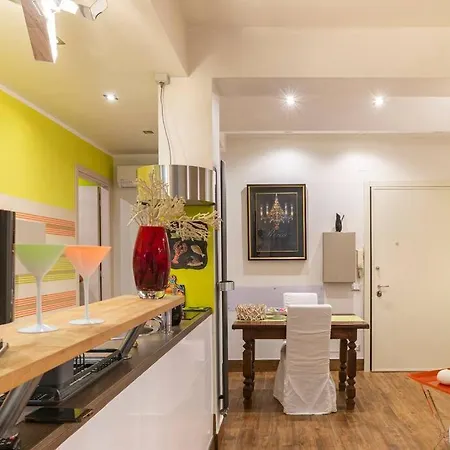 Lily's House, Terrace And Free Parking Near Harbor