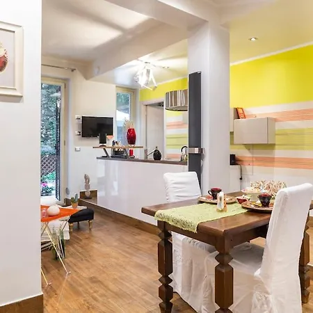 Appartement Lily's House, Terrace And Free Parking Near Harbor *