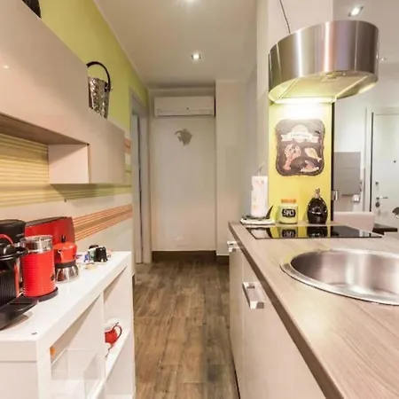 Lily's House, Terrace And Free Parking Near Harbor Appartement *