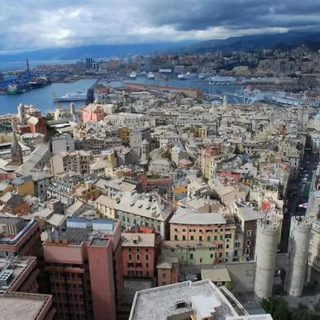 Appartement Lily's House, Terrace And Free Parking Near Harbor Gênes