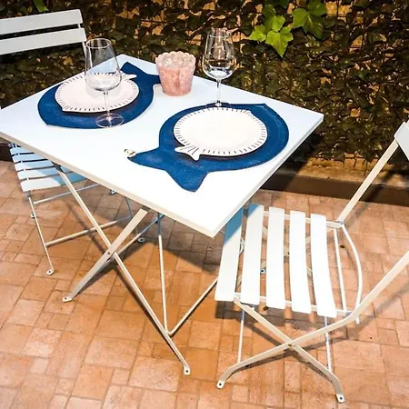 Lily's House, Terrace And Free Parking Near Harbor * Gênes