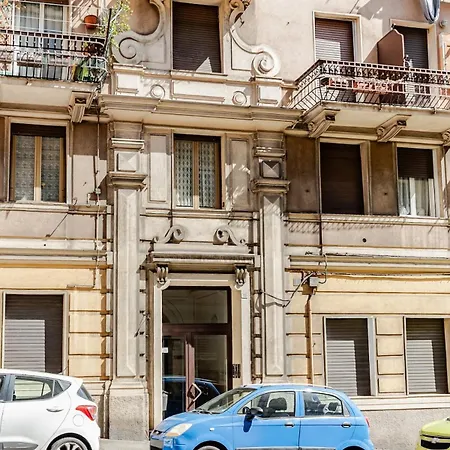 Apartment Lily's House, Terrace And Free Parking Near Harbor Genoa