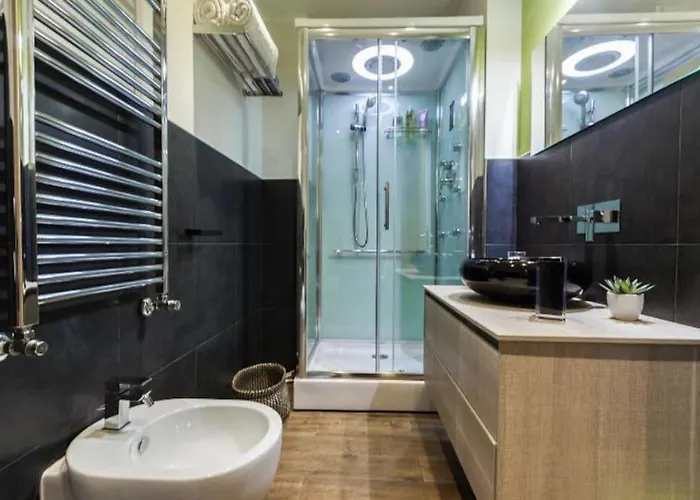 Lily's House, Terrace And Free Parking Near Harbor Lägenhet *